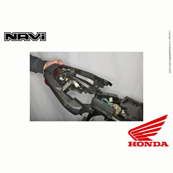 Honda Rear Cowl Fairing 2022-2024 Navi Nva110B Genuine OEM New 83800-K74-N00ZA - Image 2